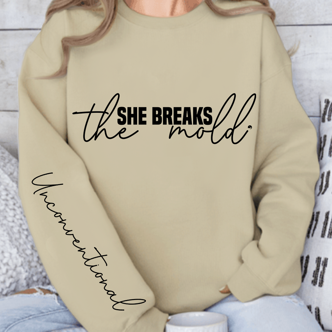 Sweatshirt Unisex She breaks the mold