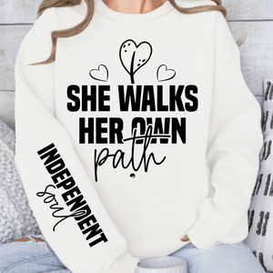 Sweatshirt Unisex She walks her own path