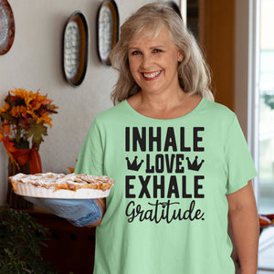 T-shirt Inhale Love Exhale Gratitude