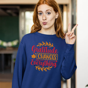 Sweatshirt Unisex Gratitude Changes Everything