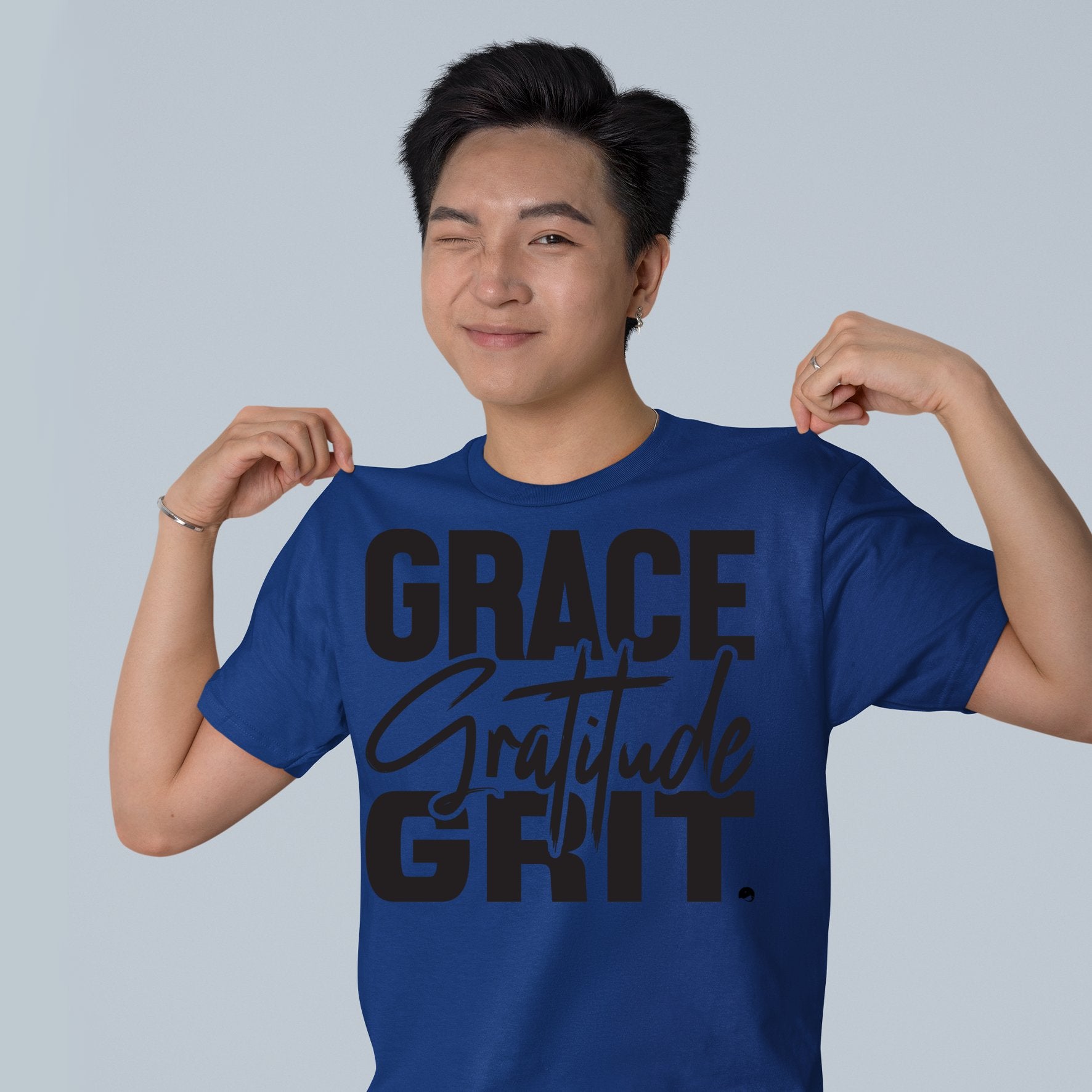 T-shirt Grace Gratitude Grit