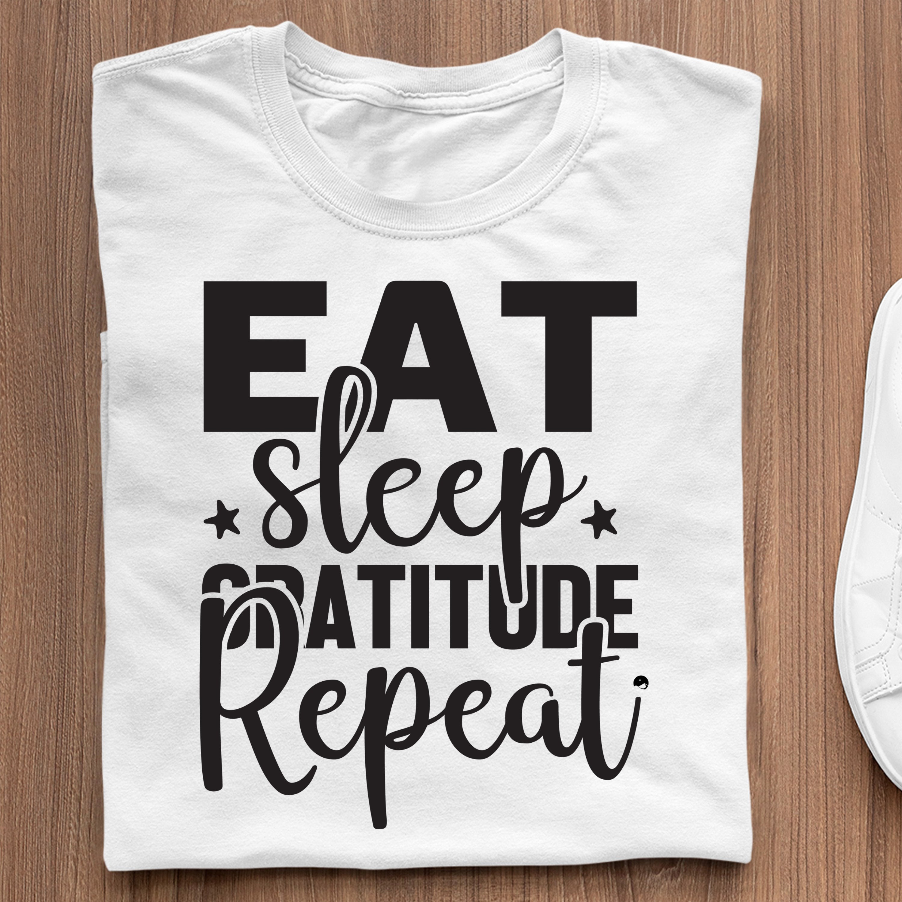 T-shirt Eat Sleep Gratitude Repeat